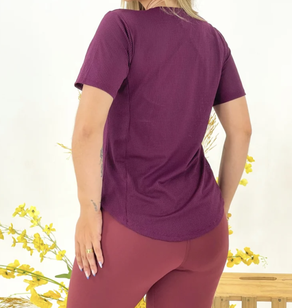 Blusa Baby Look Furadinho Poliamida - Image 3